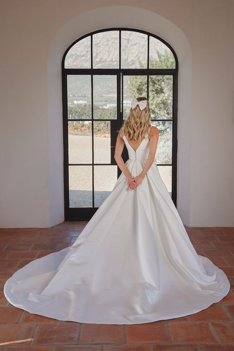 Bridal-Dress-cat-Demeter_4876