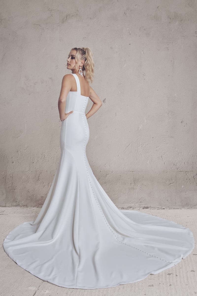 Gia-Dress4-wall-136