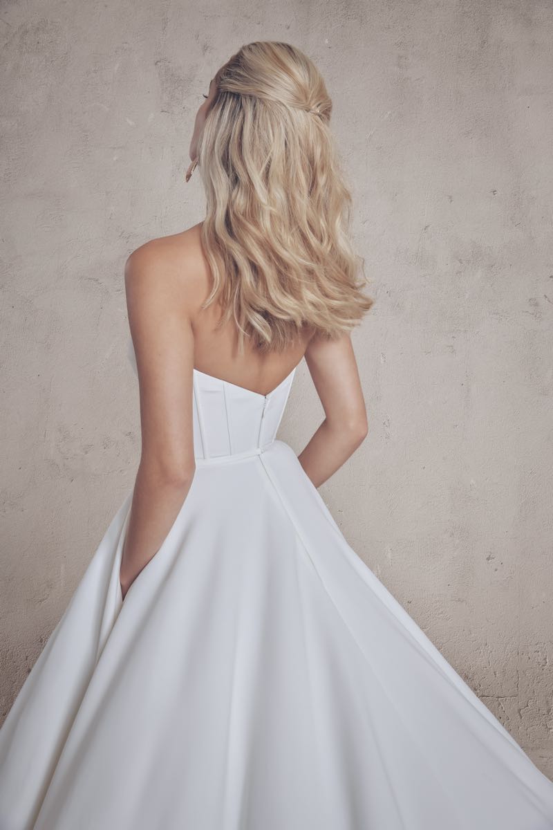 Rue-dress10-wall-171-2