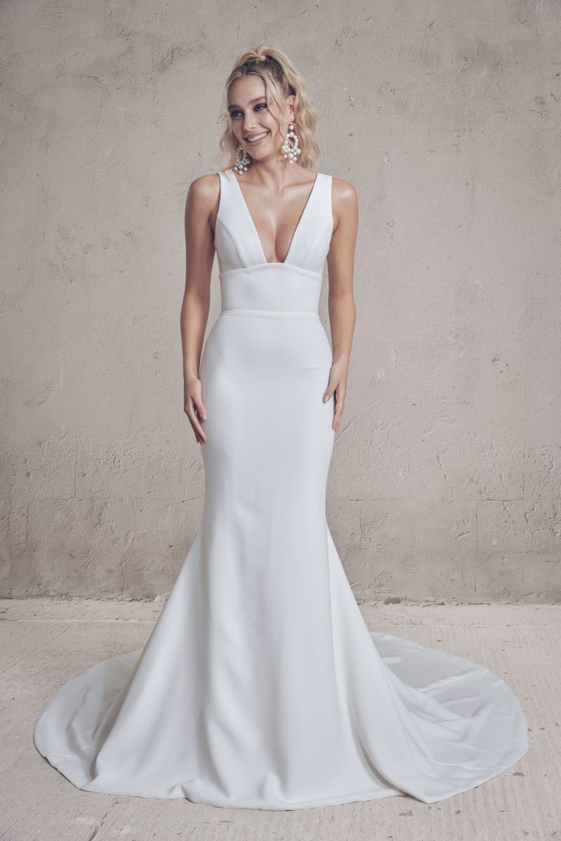 Tess-dress5-wall-7