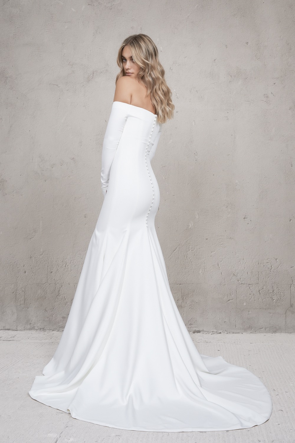 Vagabond Bridal Dress Belah AT7A3484