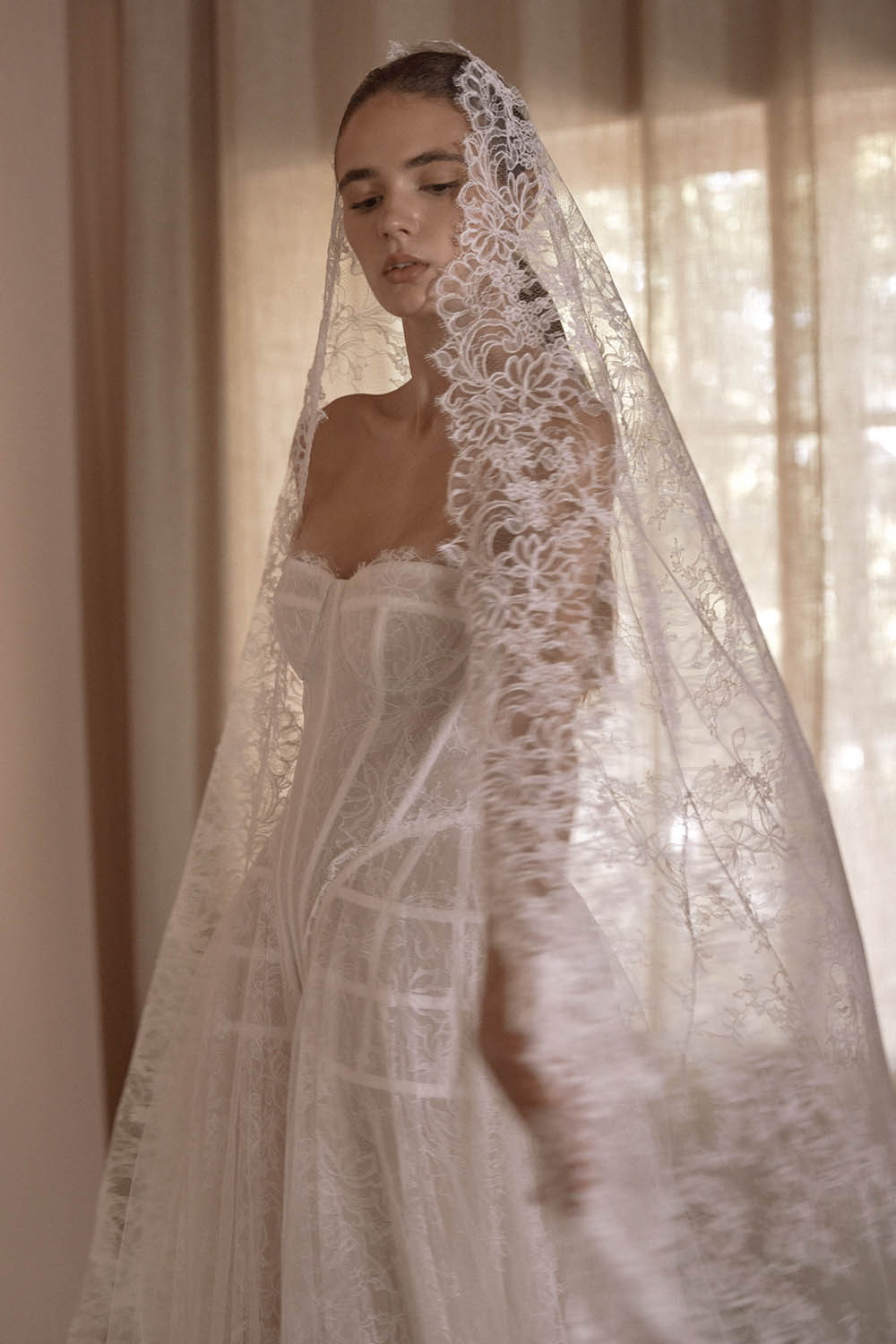 3 Margaux_8876-veil-port