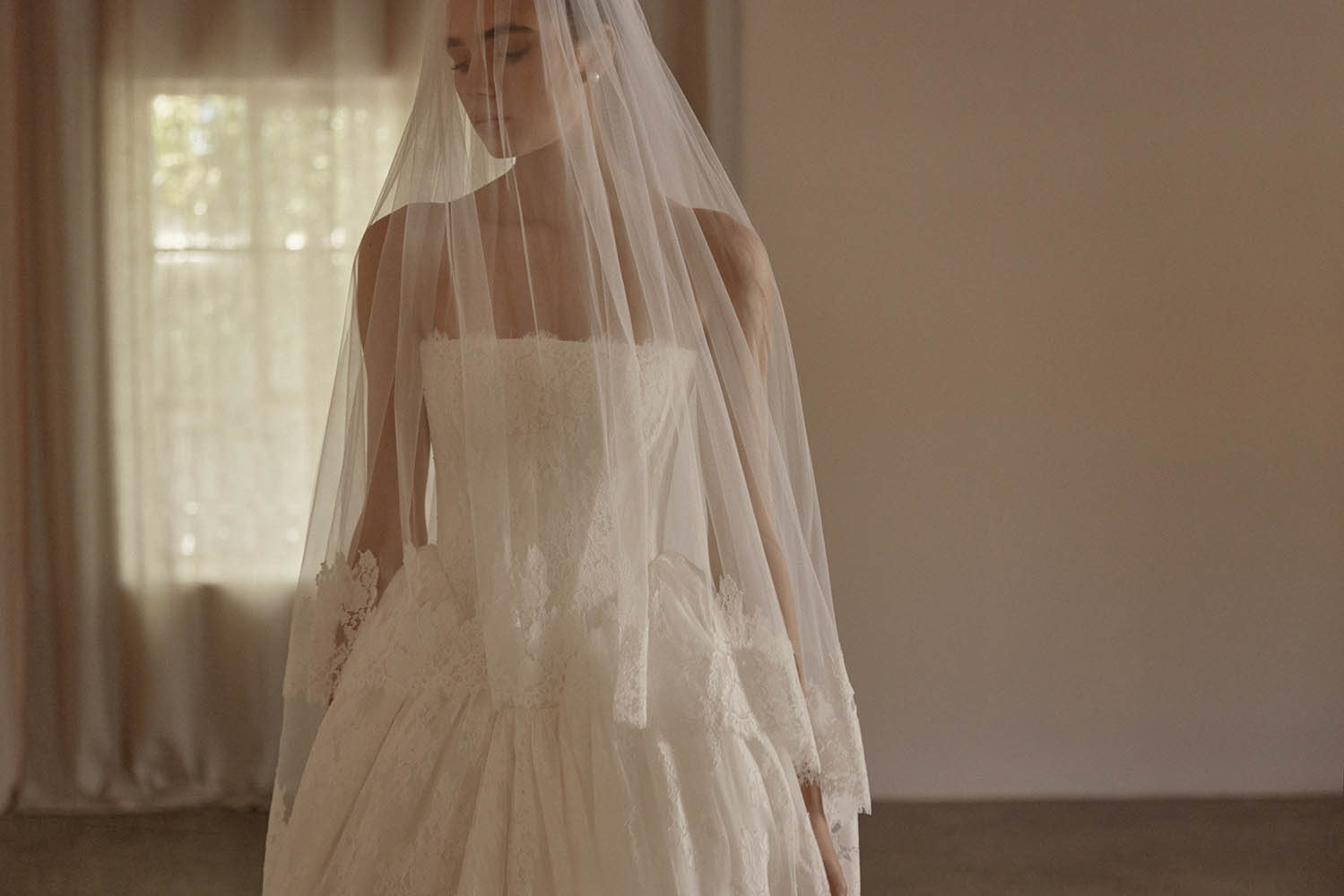 Amelie_1781-11-veil-land