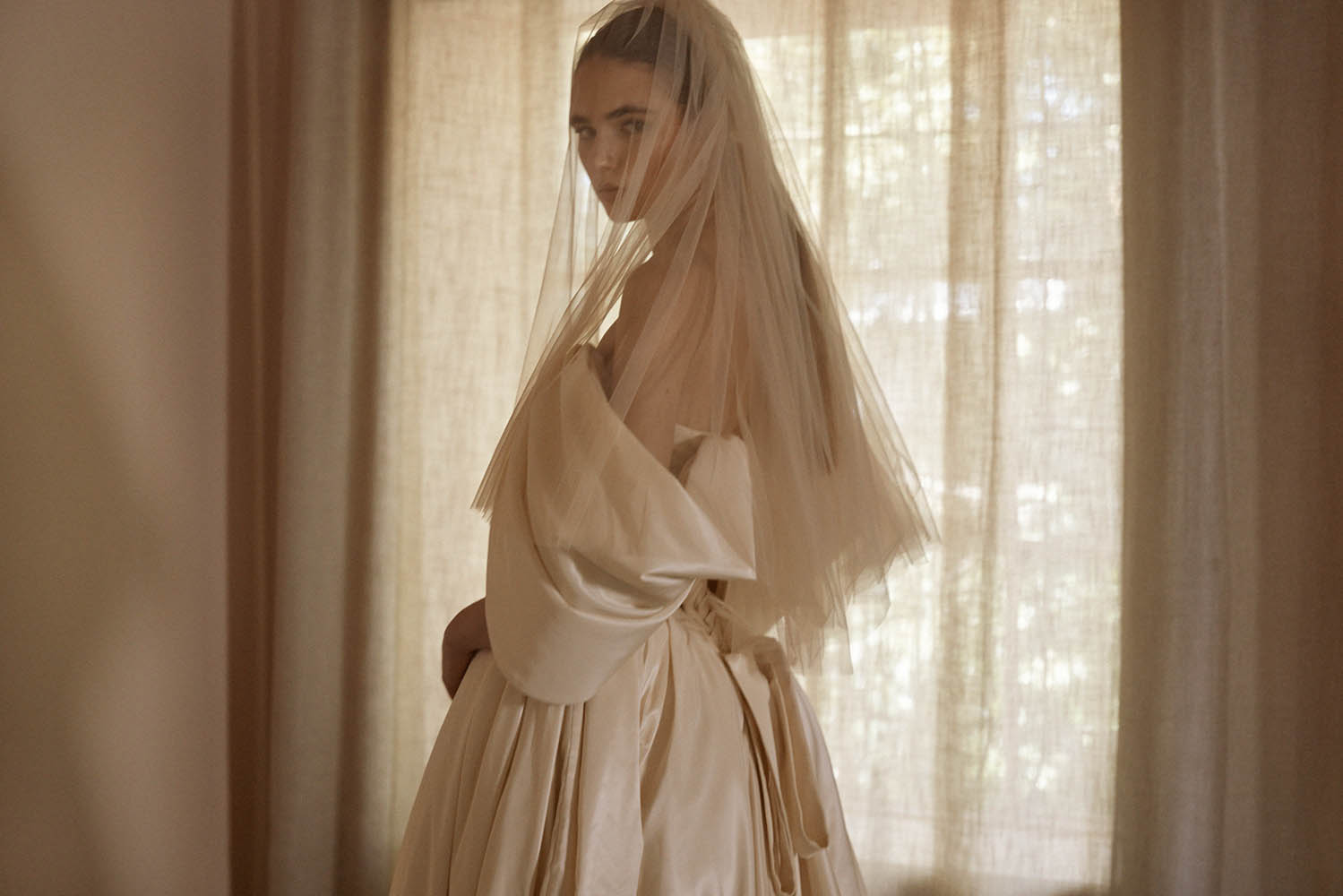 Monet_8231-veil-land